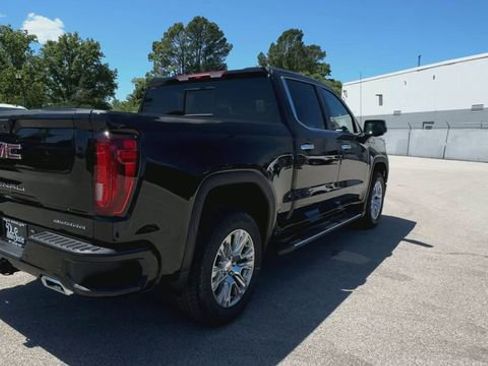 New 2026 GMC Sierra 1500 Denali AWD/4WD image 8