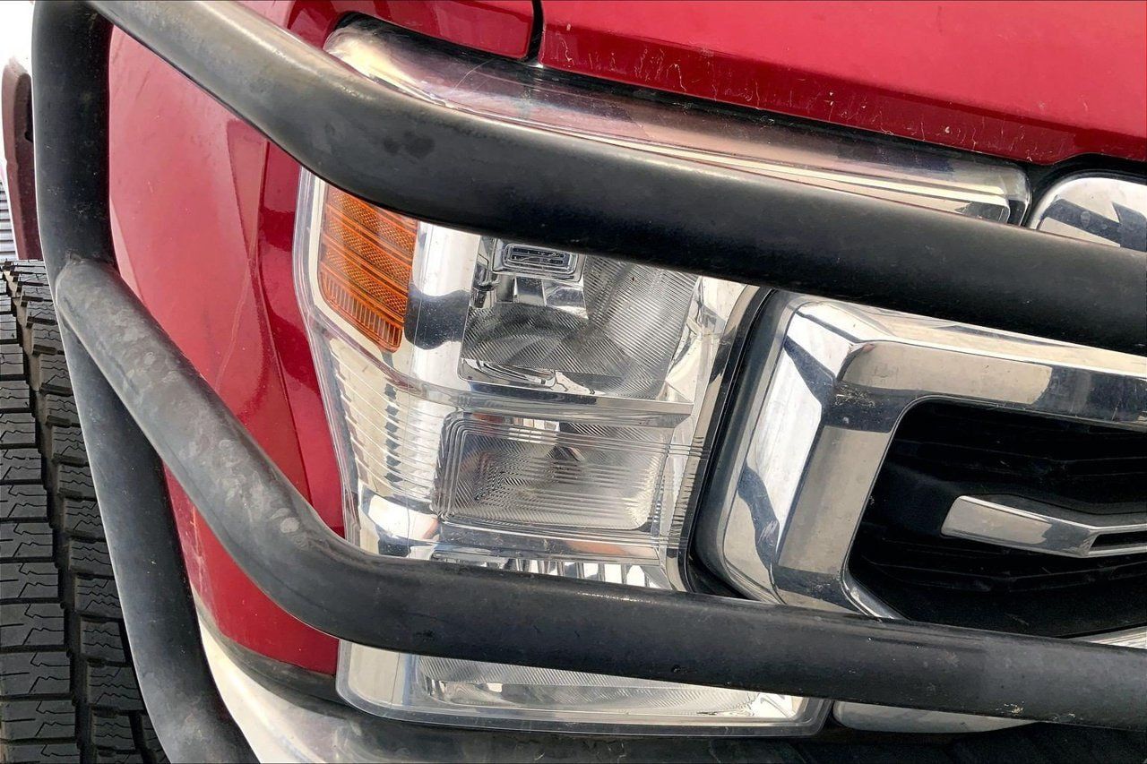Used 2021 Ford F250 Lariat w/ Lariat Value Package AWD/4WD image 12