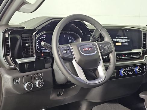 Used 2026 GMC Sierra 1500 SLT RWD image 13