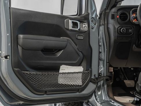 New 2026 Jeep Wrangler Unlimited Rubicon image 36