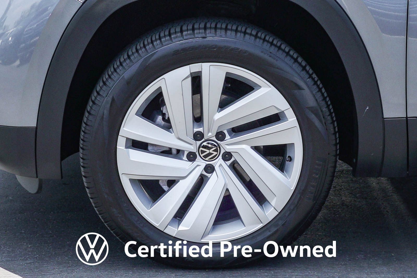 Certified 2023 Volkswagen Atlas Cross Sport SE FWD image 12