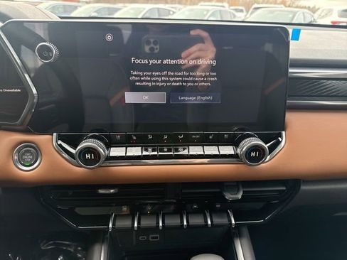 New 2026 GMC Canyon AT4 w/ AT4 Premium Package image 23