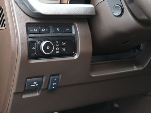 Used 2023 Ford F350 King Ranch w/ Chrome Package AWD/4WD image 23