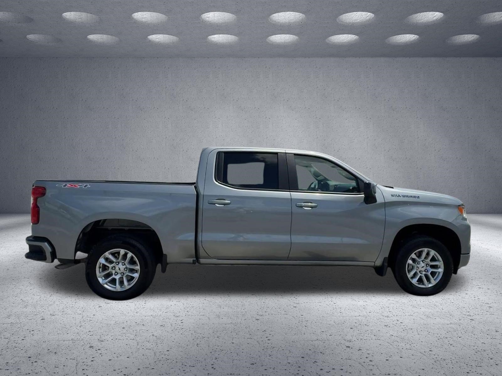 Used 2026 Chevrolet Silverado 1500 RST AWD/4WD image 7