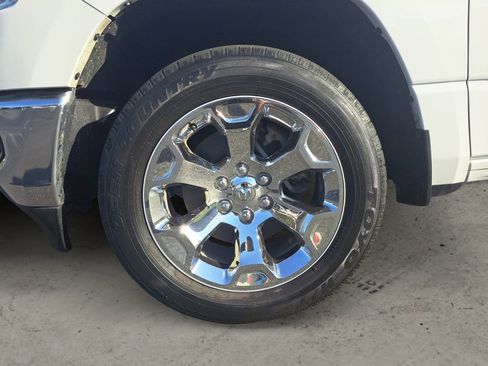 Used 2021 RAM 1500 Big Horn image 14