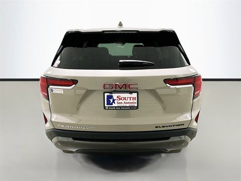 New 2026 GMC Terrain Elevation image 6