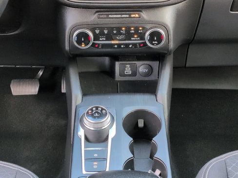 Certified 2024 Ford Escape Active AWD/4WD image 19