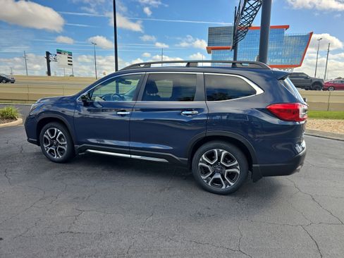 Used 2024 Subaru Ascent Touring image 8