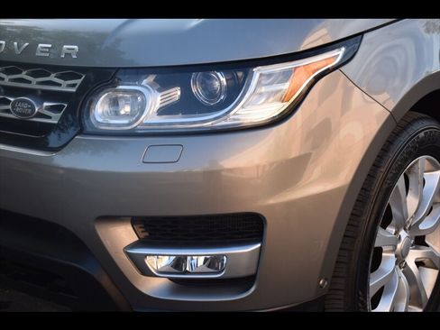 Used 2017 Land Rover Range Rover Sport HSE AWD/4WD image 49