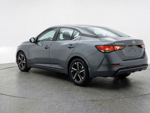 Used 2025 Nissan Sentra SV FWD image 6