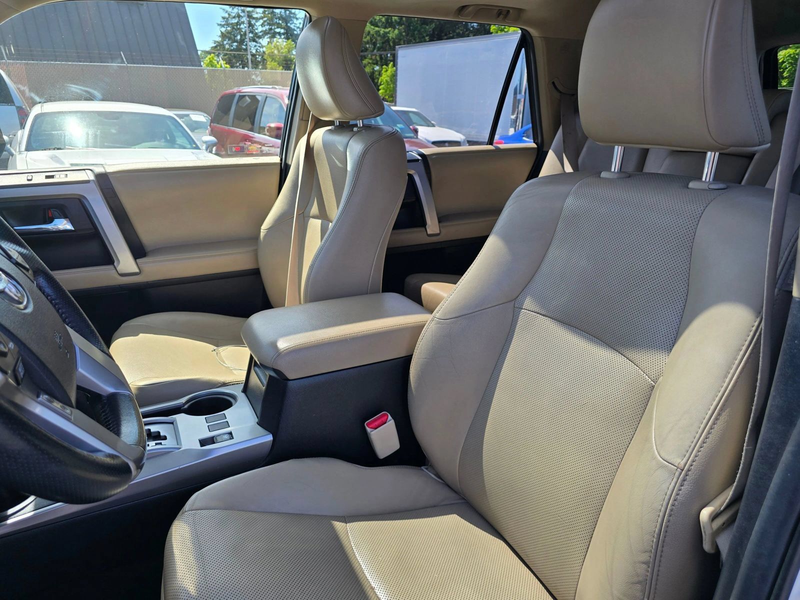 Used 2015 Toyota 4Runner Limited RWD image 21