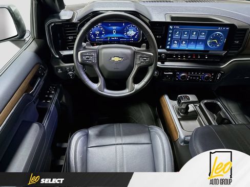 Used 2024 Chevrolet Silverado 1500 High Country AWD/4WD image 27