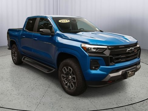 Used 2024 Chevrolet Colorado Z71 AWD/4WD image 1