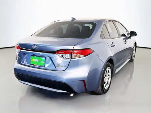 Used 2020 Toyota Corolla LE image 10