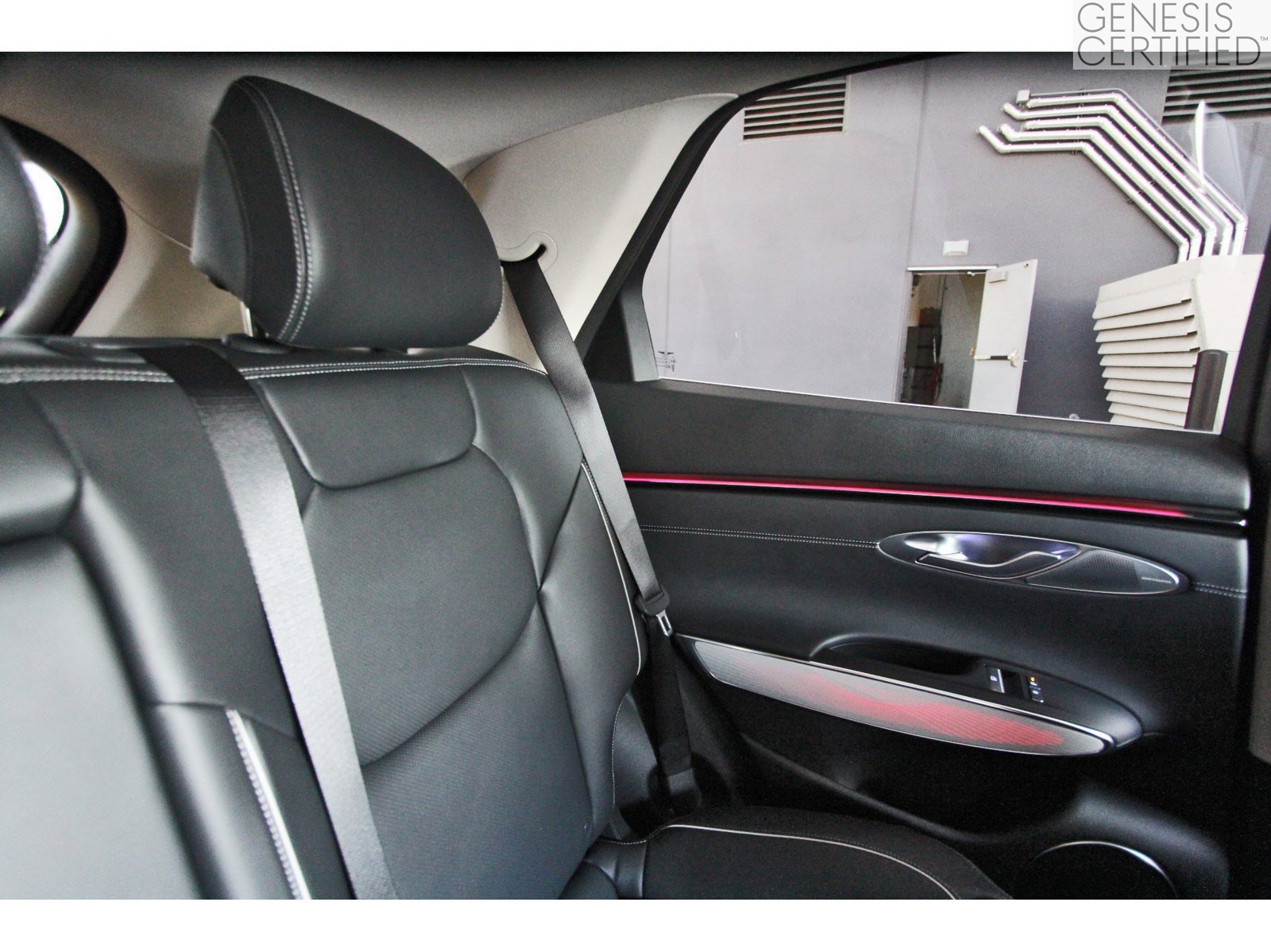 Used 2026 Genesis GV70 2.5T Advanced AWD/4WD image 15