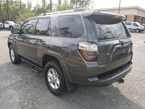 Used 2021 Toyota 4Runner SR5 Premium w/ Moonroof Package image 6