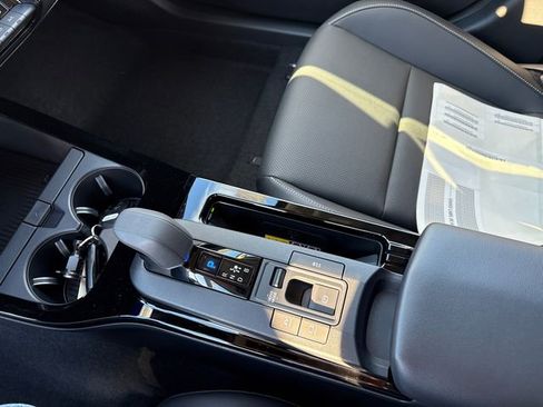 New 2026 Toyota Prius Limited image 33