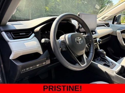 Used 2025 Toyota RAV4 XLE Premium w/ Weather Package AWD/4WD image 15