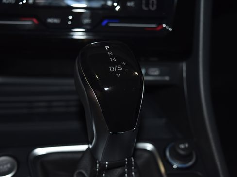 New 2026 Volkswagen Jetta SE image 14