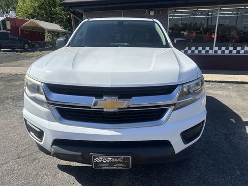 Used 2015 Chevrolet Colorado W/T image 3