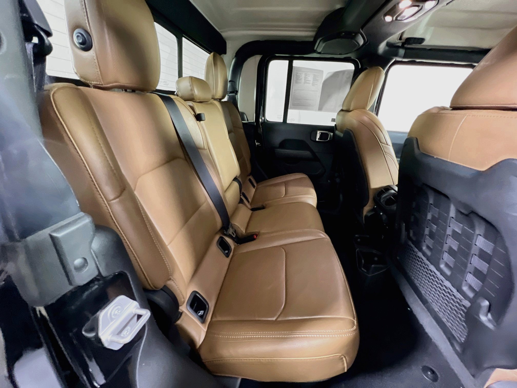 Used 2023 Jeep Gladiator Rubicon w/ LED Lighting Group AWD/4WD image 26