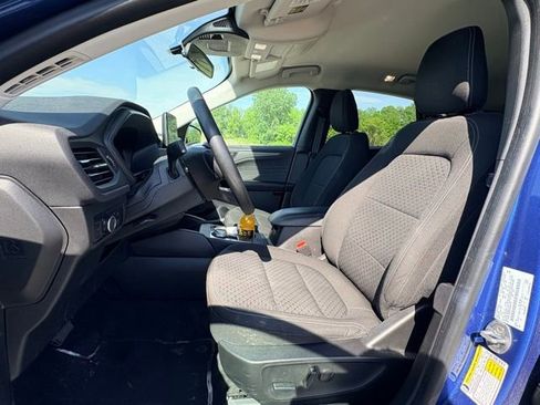 Used 2023 Ford Escape Active w/ Cold Weather Package FWD image 9