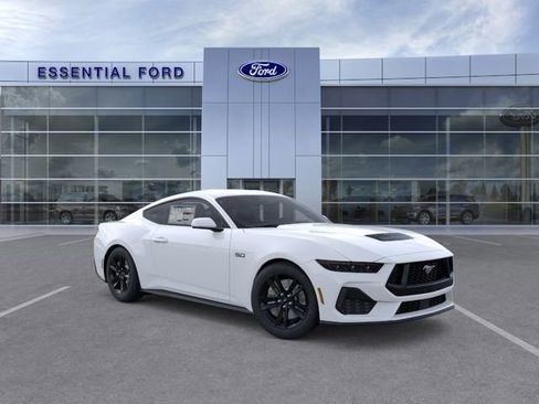 New 2026 Ford Mustang GT RWD image 7