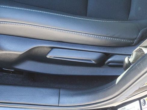 Certified 2025 Honda Civic Sport image 27