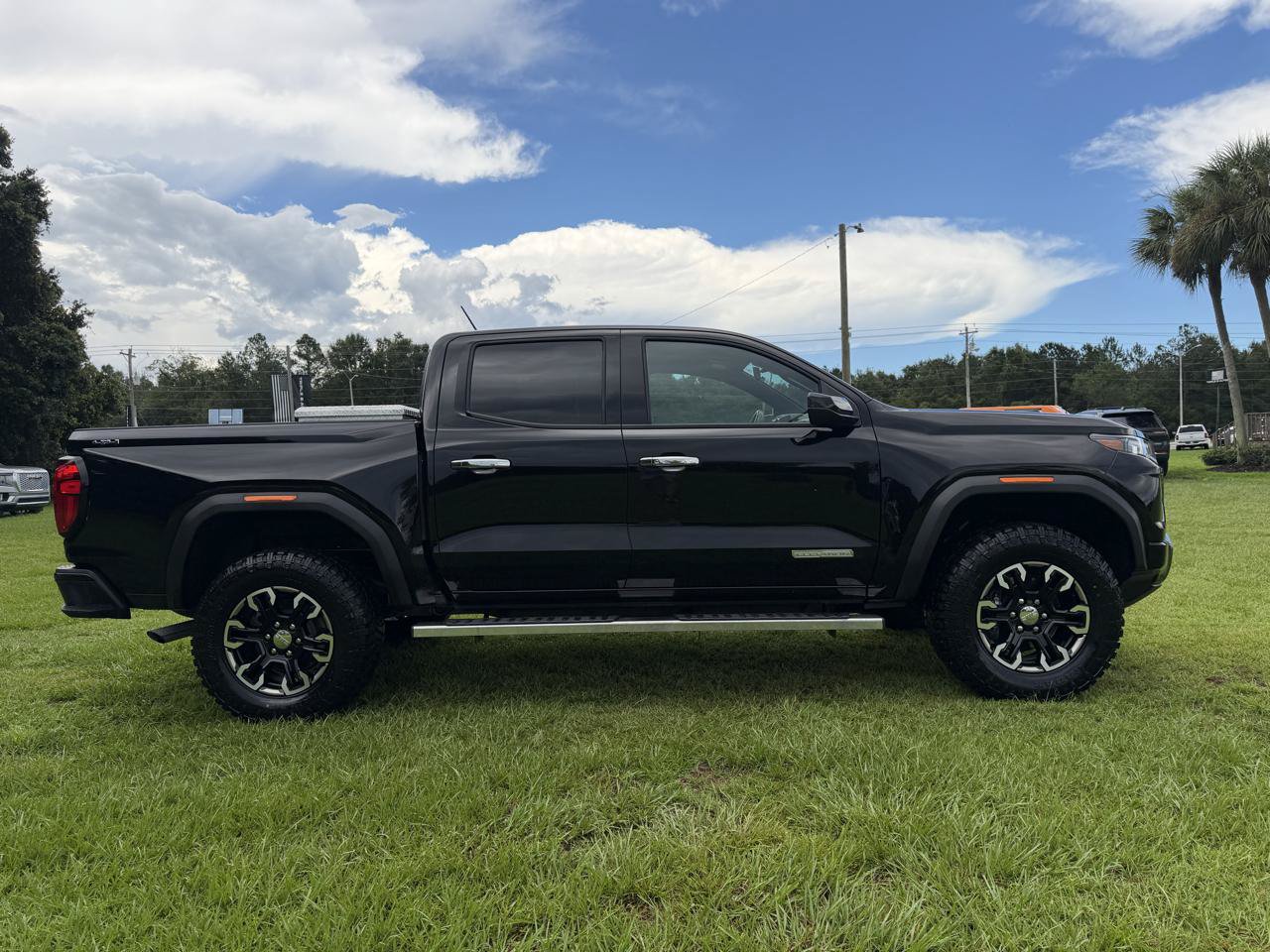 Used 2025 GMC Canyon Elevation AWD/4WD image 20