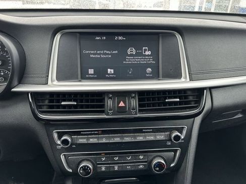 Used 2020 Kia Optima LX image 14
