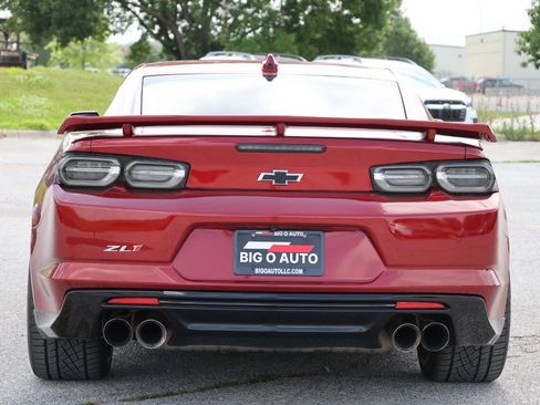 Used 2022 Chevrolet Camaro ZL1 RWD image 10