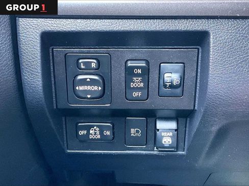 Used 2019 Toyota Tundra SR5 w/ TRD Sport Package AWD/4WD image 34