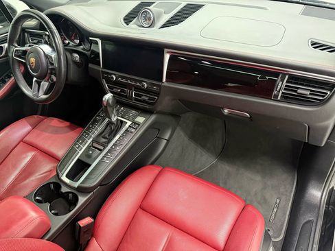 Used 2019 Porsche Macan image 10