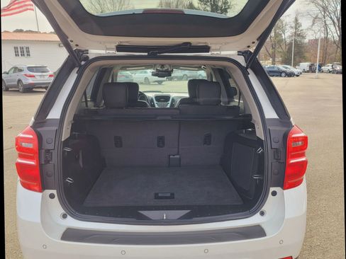 Used 2017 Chevrolet Equinox Premier w/ Enhanced Convenience Package image 16