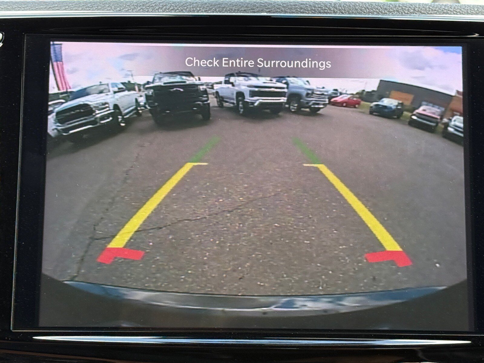 Used 2025 Chrysler Pacifica Limited FWD image 19