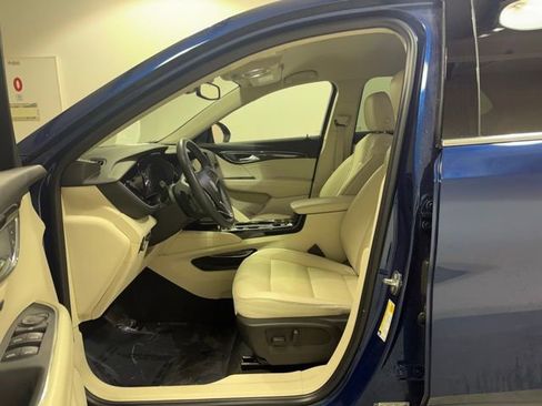 Certified 2022 Buick Envision Essence w/ Technology Package I image 11