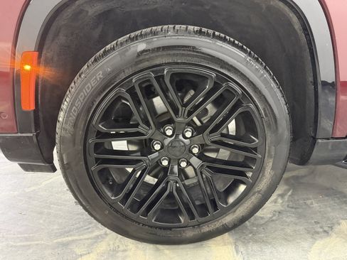 Used 2024 Jeep Wagoneer Series II image 31