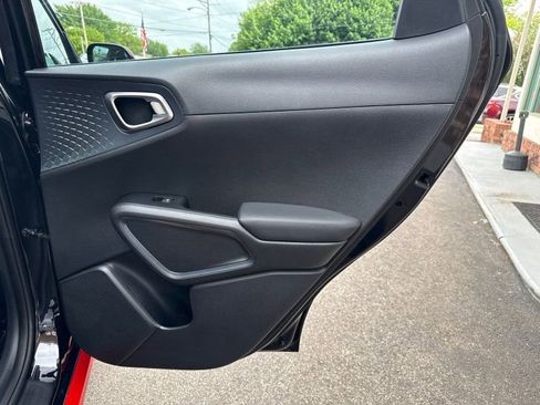 Used 2020 Kia Soul GT-Line FWD image 18