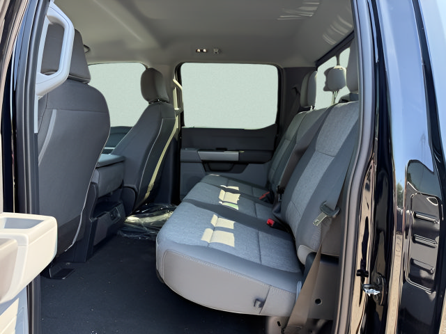 New 2026 Ford F250 XL w/ STX Appearance Package AWD/4WD image 5