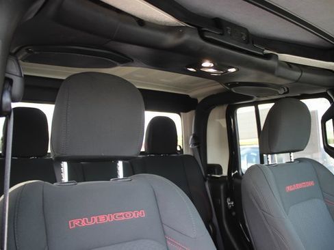 Used 2020 Jeep Gladiator Rubicon image 28