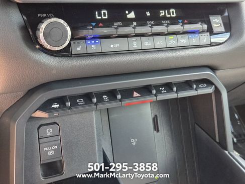 Used 2025 Toyota Tundra TRD Pro AWD/4WD image 21