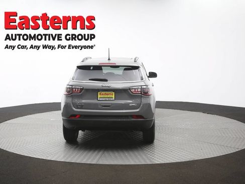 Used 2023 Jeep Compass Latitude w/ Sun and Sound Group AWD/4WD image 38