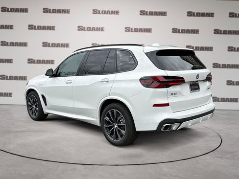New 2026 BMW X5 xDrive50e AWD/4WD image 3