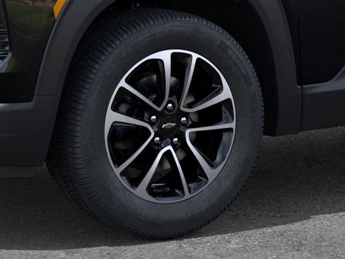 New 2026 Chevrolet TrailBlazer LT w/ LT Cold Weather Package FWD image 9