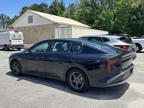 Used 2025 Kia K4 FWD image 15