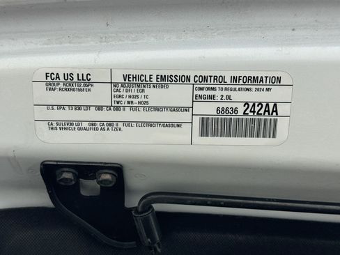 Used 2024 Jeep Wrangler Unlimited AWD/4WD image 20