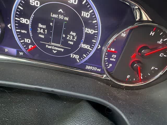Used 2023 GMC Acadia Denali w/ Denali Technology Package FWD image 21