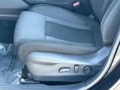 Used 2020 Subaru Outback Premium image 18