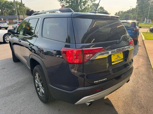 Used 2017 GMC Acadia SLT FWD image 6