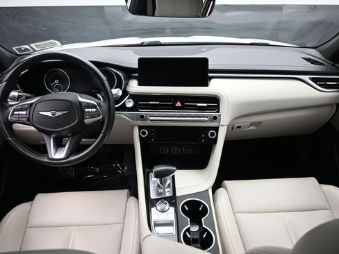 Used 2024 Genesis G70 2.5T image 24
